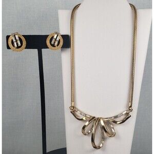 Vintage Trifari Crystal Baguette Rhinestone Place Vendome Necklace Clip-On  Set